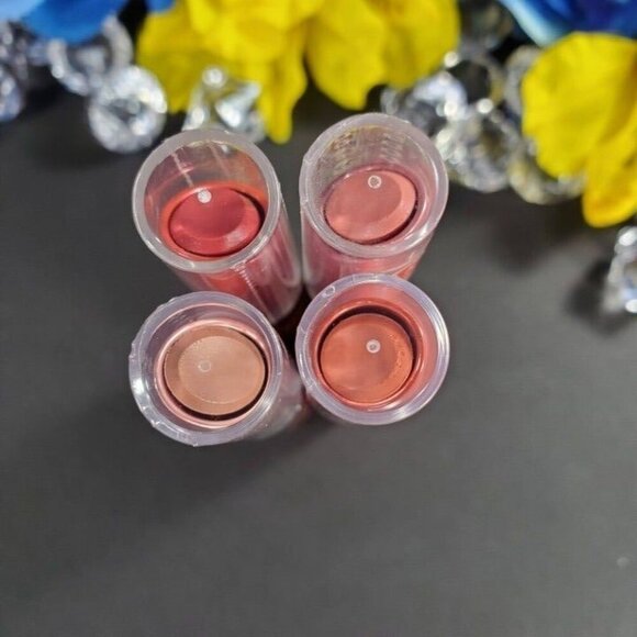 Revlon Ultra HD Gel Lip Gloss Make Up Lip Care Sand Gel Lip Color - Picture 4 of 7